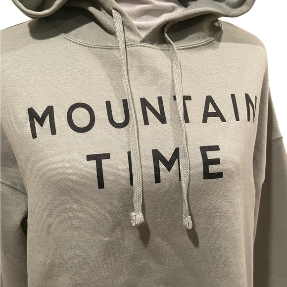 Coastal Culture army green longsleeve crop raw hem hooded sweatshirt extra large - Picture 3 of 11